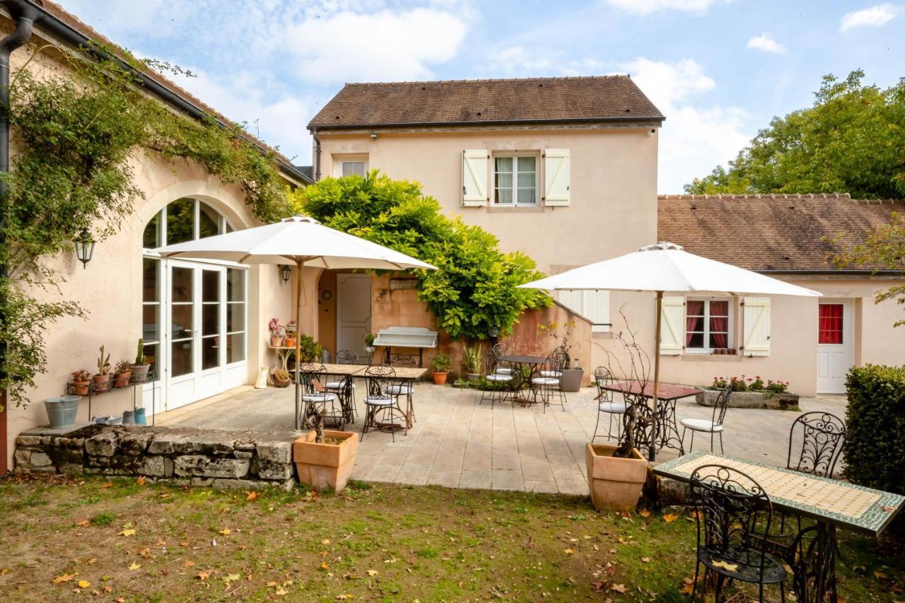 Domaine De La Combotte Bed & Breakfast Nantoux Екстериор снимка