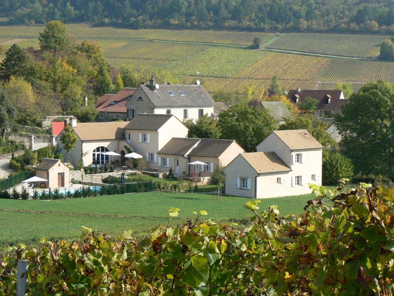 Domaine De La Combotte Bed & Breakfast Nantoux Екстериор снимка