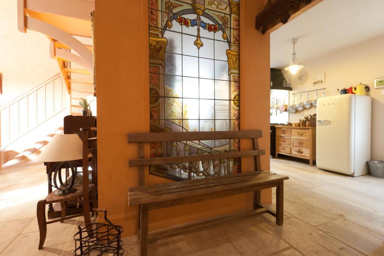 Domaine De La Combotte Bed & Breakfast Nantoux Екстериор снимка