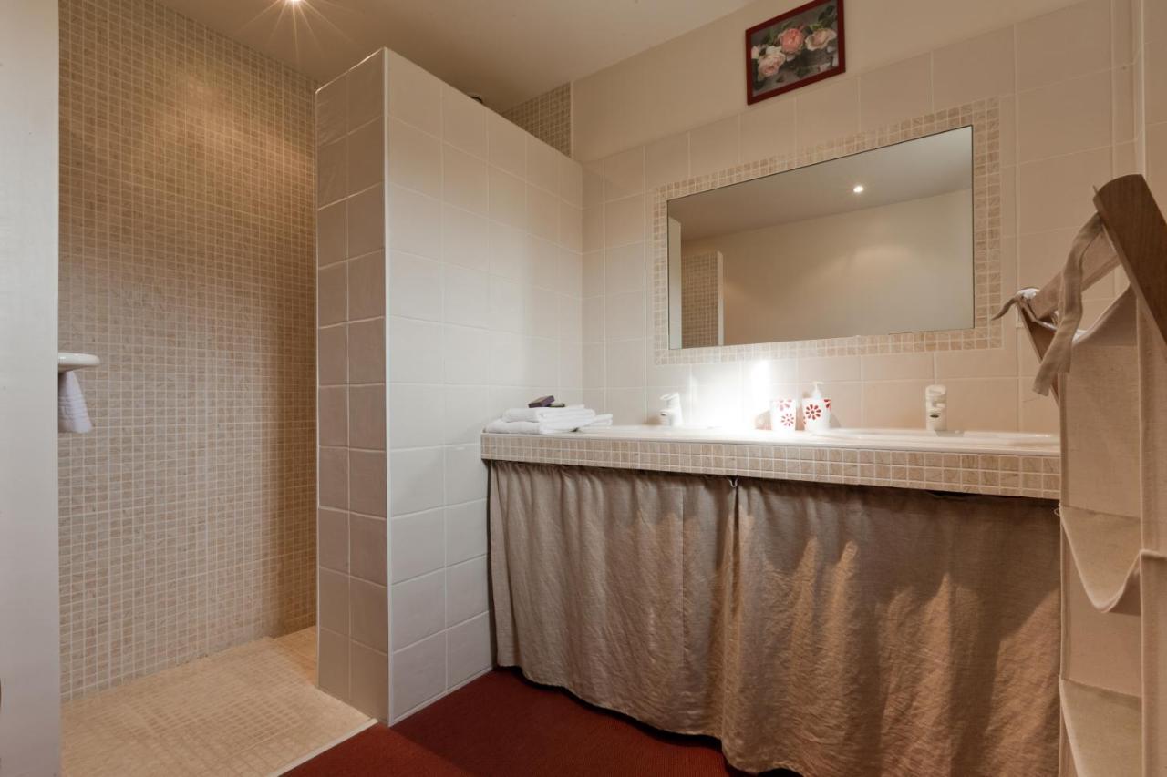 Domaine De La Combotte Bed & Breakfast Nantoux Екстериор снимка