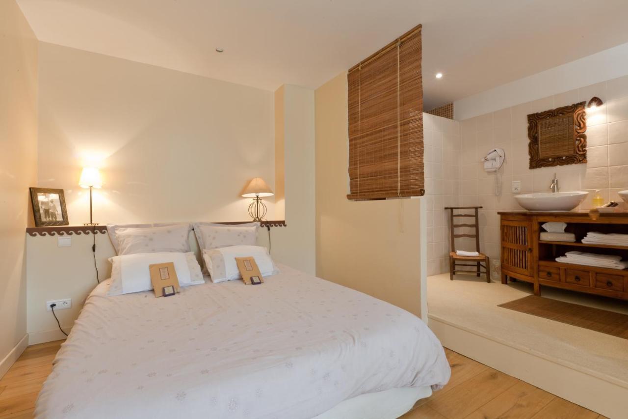 Domaine De La Combotte Bed & Breakfast Nantoux Екстериор снимка